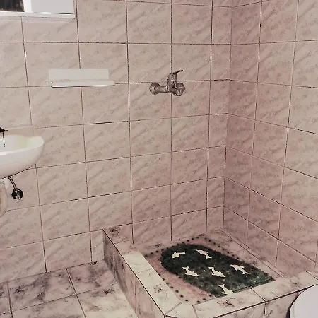 Jenny's House Is Guests' Favorite Part Of Apartmán