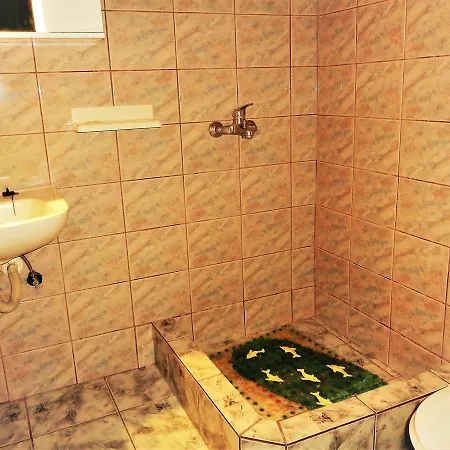 Jenny's House Is Guests' Favorite Part Of Apartmán Stoúpa
